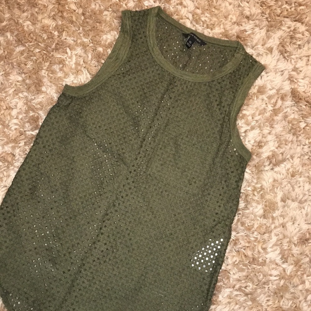 Eyelet sleeveless top - banana republic